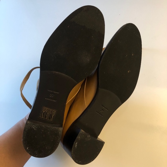 BOTTICELLI Tan Unisex Leather Pointy Toe Women’s size 37 Booties - Picture 10 of 10